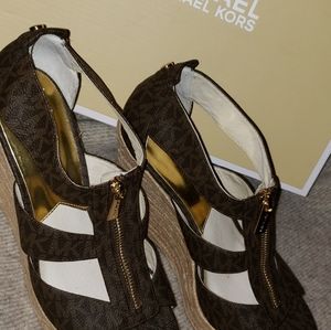 MK Dimita wedge shoes